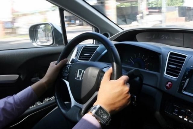 Đăng ký học lái xe ô tô theo hình thức trả góp để giảm bớt áp lực tài chính ban đầu